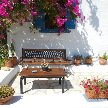 Syros-home In Nature 度假居 *